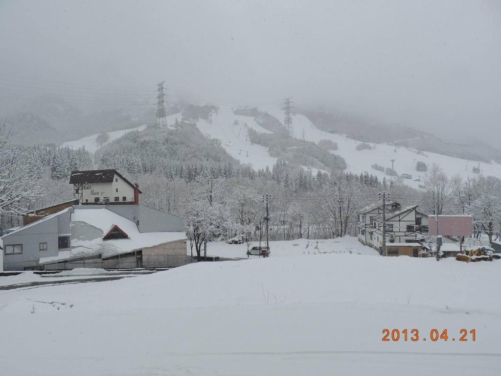 Naeba Lodge Oka Yuzawa  Δωμάτιο φωτογραφία