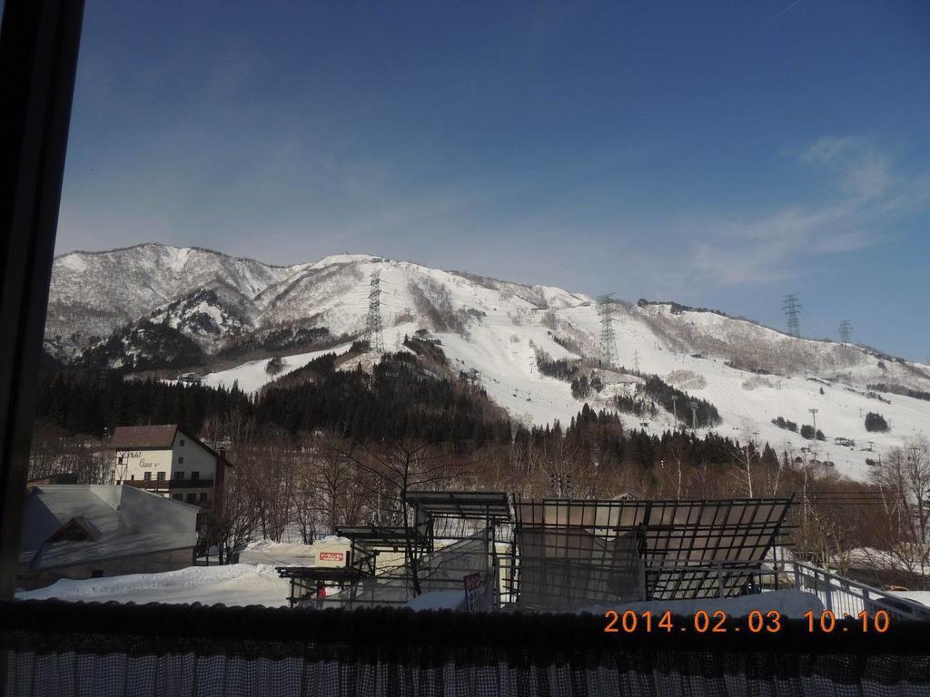 Naeba Lodge Oka Yuzawa  Εξωτερικό φωτογραφία